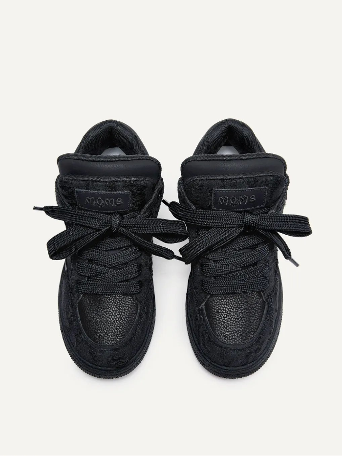 ALL-BLACK DISTRESSED LOW-TOP STREET SNEAKERS